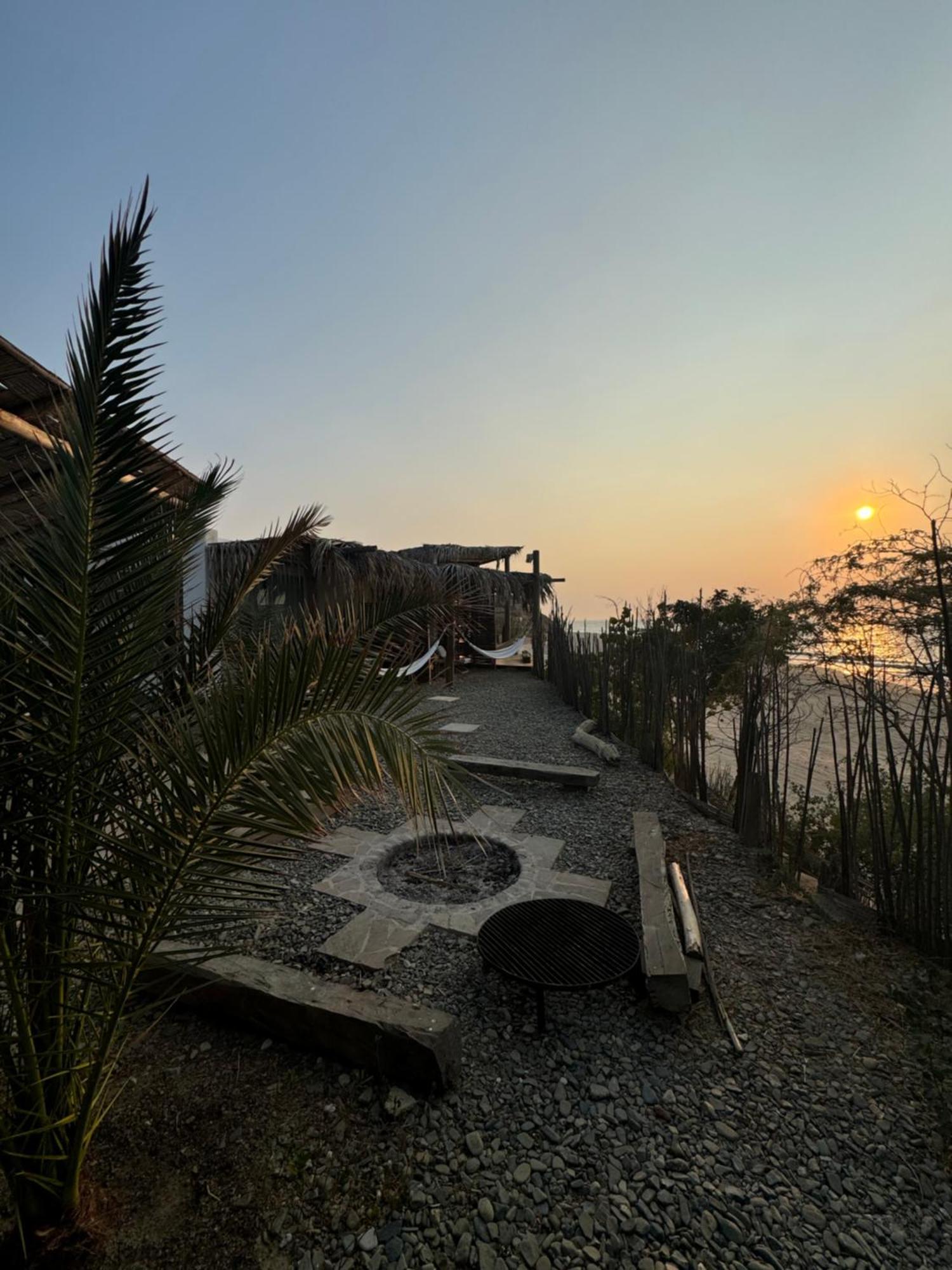 Pirámide Títi Hotel Los Órganos Exterior foto